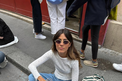 Sunday Inspo: 5 + 2 κομψά looks με ένα ζευγάρι μπαλαρίνες για όλη την εβδομάδα