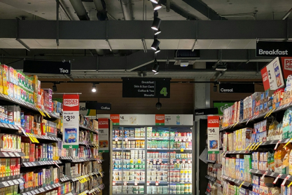 Στη Γαλλία, νόμος υποχρεώνει τα σούπερ μάρκετ να μην πετούν το απούλητο φαγητό - Τέλος στη σπατάλη τροφίμων