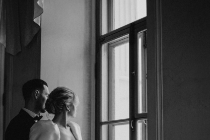 3 πράγματα που σταματούν να κάνουν τα ζευγάρια πριν χωρίσουν, σύμφωνα με ψυχολόγο