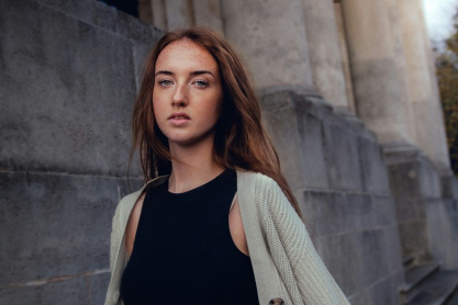 Τα μεσαία παιδιά εμφανίζουν αυτά τα 9 χαρακτηριστικά ως ενήλικες, σύμφωνα με την ψυχολογία