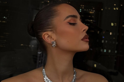 αμυγδαλωτά νύχια μπεζ