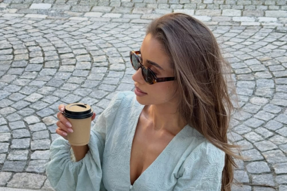 αντηλιακό προσώπου με χρώμα