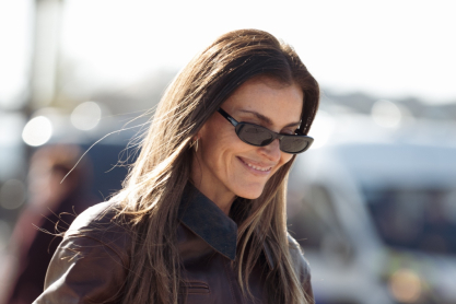 βαθιές ρυτίδες στο μέτωπο