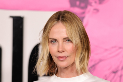 Σαρλίζ Θερόν: «Σε 10 χρόνια η τεχνητή νοημοσύνη θα μπορεί να κάνει τη δουλειά του Τιμοτέ Σαλαμέ, του χορευτή όμως όχι»