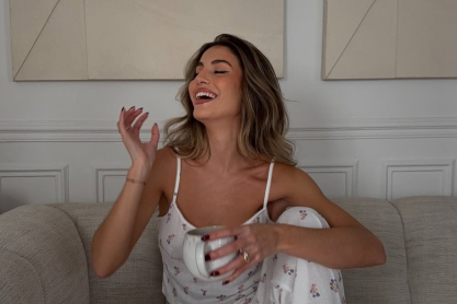 σπιτικό scrub προσώπου για μαύρα στίγματα