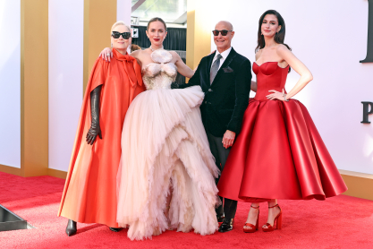 The Devil Wears Prada 2: Οι πιο εντυπωσιακές εμφανίσεις στο κόκκινο χαλί της πρεμιέρας