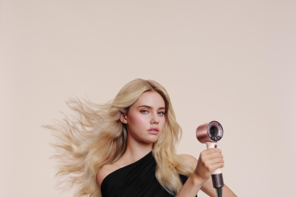 Dyson Supersonic™ Travel : Το νέο καινοτόμο σεσουάρ μαλλιών για τις ανάγκες του σύγχρονου ταξιδιώτη 