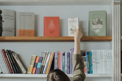 Οι Έλληνες επενδύουν στο βιβλίο - Πώς το BookTok μετατρέπει τη φιλαναγνωσία σε hot trend