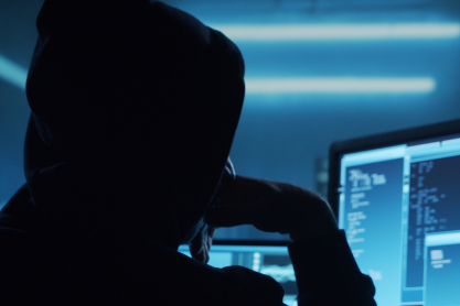 «Ακαδημία βιαστών»: Άντρες ανταλλάσσουν οδηγίες για να ναρκώνουν και να κακοποιούν τις γυναίκες τους