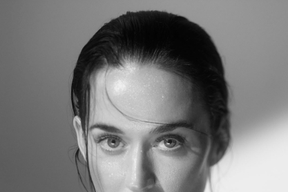 Η Κέιτι Πέρι πρωταγωνιστεί στη νέα καμπάνια του οίκου Balenciaga