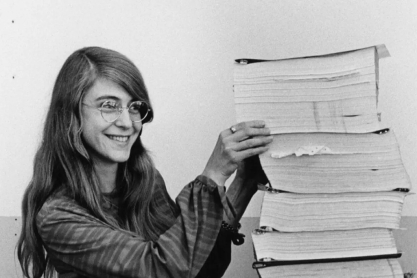 Μάργκαρετ Χάμιλτον: Η γυναίκα πίσω από το Apollo 11 και την πρώτη αποστολή στη Σελήνη