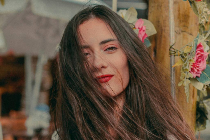 Το νερό με σπόρους chia έχει γίνει viral για την υγεία του εντέρου – Τι να προσέξεις πριν το δοκιμάσεις