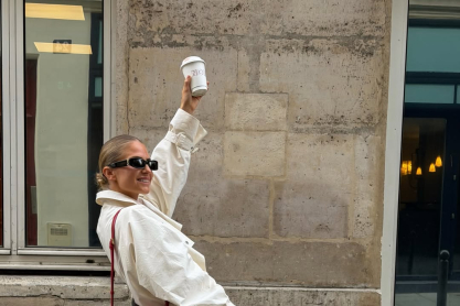 Τα styling tricks στα οποία ορκίζονται οι πιο κομψές Σκανδιναβές και κάνουν κάθε outfits να δείχνει πιο σικάτο