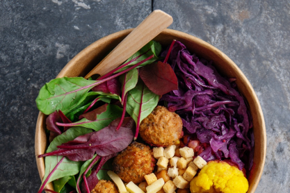 Τέλεια χορτοφαγικά κεφτεδάκια με 4 μόνο υλικά