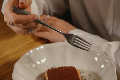 Το μυστικό για τέλειο τιραμισού σαν της Ιταλίας (και γιατί το κάνουμε λάθος όλοι)