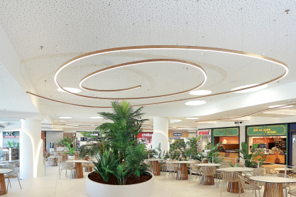 NEW LOOK, SAME GREAT TASTE: Το ανανεωμένο Food Court του Mediterranean Cosmos σας προσκαλεί να το ανακαλύψετε ξανά