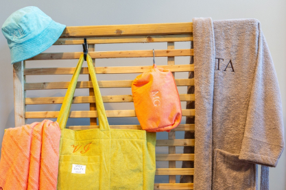  Όταν το personalization συναντά το καλοκαίρι: Πώς η NEF-NEF Homeware μετέτρεψε ένα beach item σε προσωπική εμπειρία