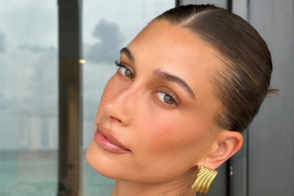 Hailey Bieber
