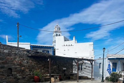 «Είμαι καθολική στην Ελλάδα και όχι, δεν προσκυνάω αγάλματα»
