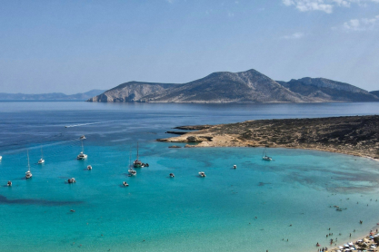 Αυτές οι φωτογραφίες από τα Κουφονήσια 20 χρόνια πριν δείχνουν πώς έχει αλλάξει το ελληνικό καλοκαίρι