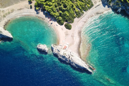 Οι παραλίες της Κορινθίας που αξίζει να επισκεφθείτε