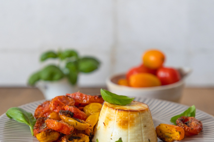 Ψητή ρικότα με ντοματίνια στο air fryer για ένα πιάτο γεμάτο γεύση