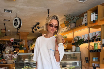 5 t-shirts &pi;&omicron;&upsilon; &theta;&alpha; &kappa;ά&nu;&omicron;&upsilon;&nu; &tau;&alpha; looks &sigma;&tau;&omicron; &gamma;&rho;&alpha;&phi;&epsilon;ί&omicron; ά&nu;&epsilon;&tau;&alpha; &kappa;&alpha;&iota; &sigma;&tau;&iota;&lambda;ά&tau;&alpha; &chi;&omega;&rho;ί&sigmaf; &kappa;&alpha;&theta;ό&lambda;&omicron;&upsilon; &pi;&rho;&omicron;&sigma;&pi;ά&theta;&epsilon;&iota;&alpha;