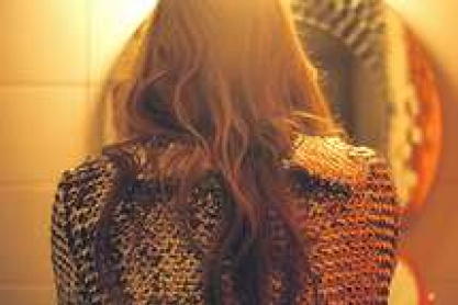 bathroom-brunette-cardigan-hair-jacket-115591.jpg