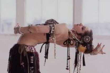 belly-dance-dancers-sexy-nude-dubai-arab-desert-nude-tribal-belly-dress-8.jpg