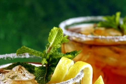 Ice_Tea_by_Vespaholic_large.jpg