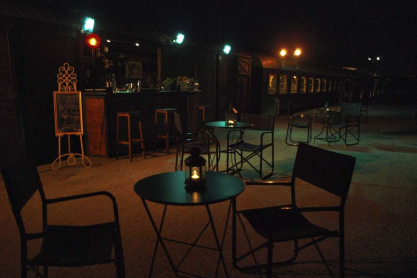 open_air_bar_rouf_sm.jpg