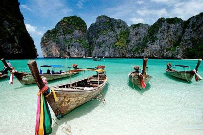 phi-phi-beach_8889_600x450.jpg
