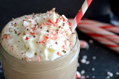 2-boozy-christmas-milkshakes-peppermint1.jpg