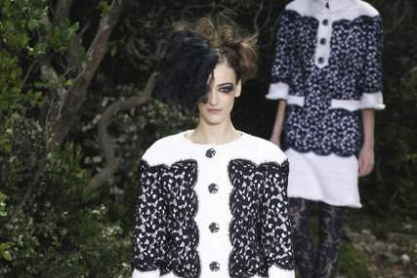 CHANEL-1-2.jpg