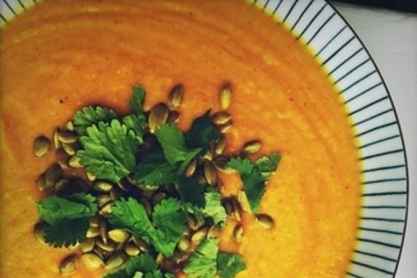 19572_roasted_curried_sweet_potato_soup1.jpg