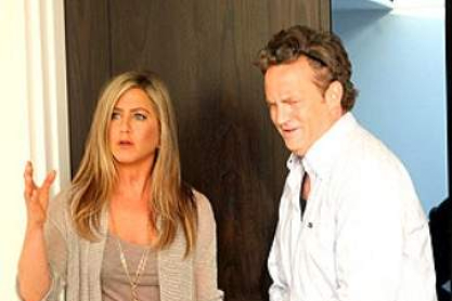 JENNIFER-ANISTON-COURTENEY-COX-MATTHEW-PERRY-2.jpg