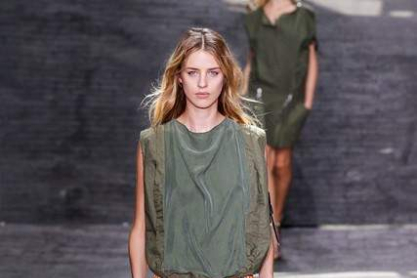 LOOSE-STYLE1.jpg