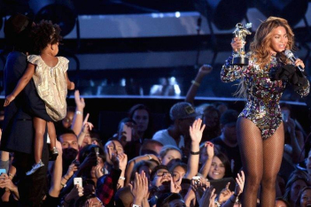 Beyonce-MTV-VMAs-2014-1.jpg