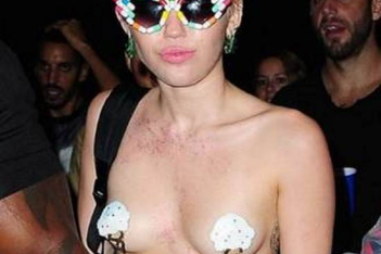 Miley-Cyrus3-570.jpg