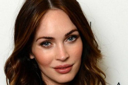 MAIN-Megan-Fox-700x466-Copy.jpg