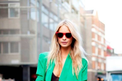 POPPY-DELEVIGNE-BY-CANDICE-LAKE-BRIGHT-GREEN-ASYMMETRICAL-JACKET-STREET-STYLE-MULBERRY-LEOPARD-BAG-RED-RAY-BAN-SUNGLASSES-11.jpg