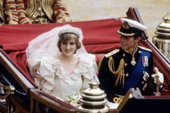 Princess-Diana-and-Prince-Charles-Wedding-9-600x450.jpg