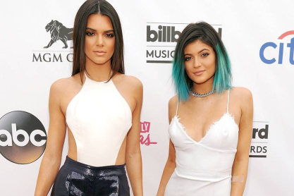 1400457972_kendall-jenner-kylie-jenner-billboard-music-awards_2-1.jpg