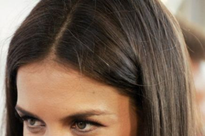 katie-holmes-face.jpg