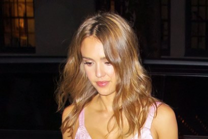 jessica-alba-570.jpg