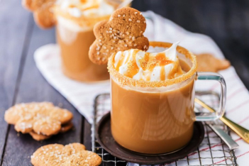 slow-cooker-gingerbread-latte-9-of-10.jpg