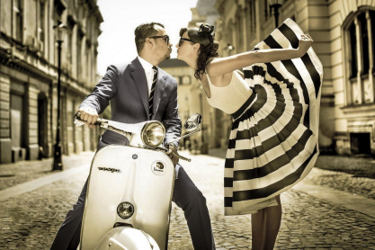 vintage-scooter-vespa-street-boy-girl-kiss-hd-images.jpg
