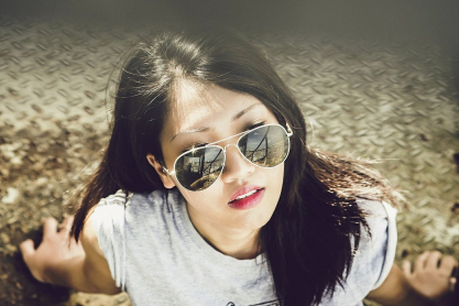 woman-422706-1280.jpg