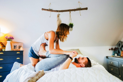 bedroom-newlywed-photo-shoot-1.jpg
