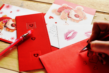 love-writing-gift-letter.jpg